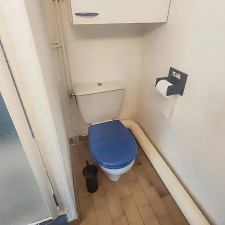 Appt Proche Ναρμπόν